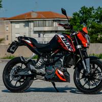 Ktm duke 125