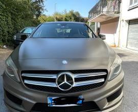 Mercedes classe A 200 premium colore UNICO