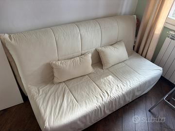 Divano letto una piazza e mezzo