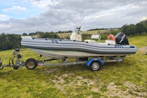 Gommone Marlin 18 con Suzuki 115