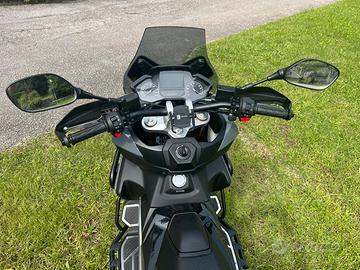 Moto Peugeot XP 400 GT