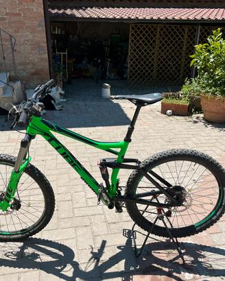 Mtb cube stereo 180