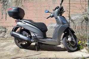 Scooter Kimco S 200 ad  iniezione,