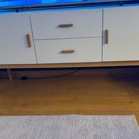 Mobile porta tv