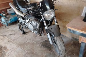 moto Honda Hornet 600 