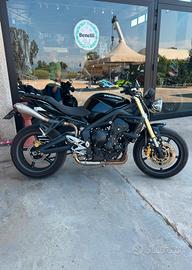 Triumph street triple 675