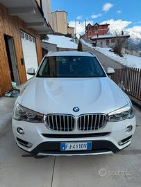 BMW  X3 xDrive
