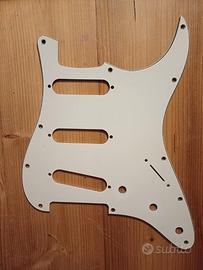 Battipenna Stratocaster 11 fori schermato