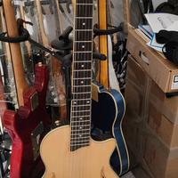 chitarra acustica elettrica 
