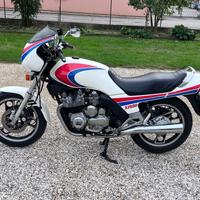 Yamaha XJ 900