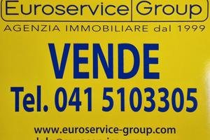 Capannone da 680 mq circa a marghera