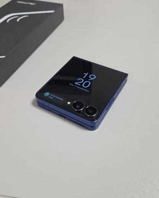 Z flip 7 256 gb ( come nuovo)