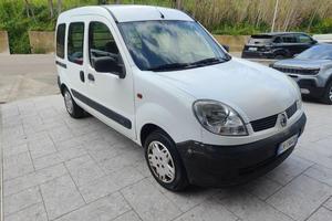 RENAULT Kangoo 1.5 dCi/65CV 5p. AUTOCARRO