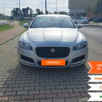 JAGUAR XF 2� serie (X260) XF 2.0 D 180 CV AWD ...