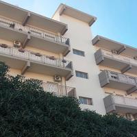 Ampio quadrivani vista mare