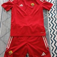 Completo calcio Adidas As Roma