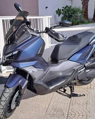 Sym ADX 300 Nuovo da immatricolare