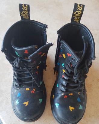 3 STIVALETTI ORIGINALI MARCA DR MARTENS AIR;