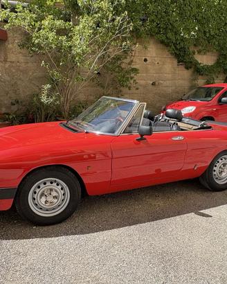Alfa Romeo Spider 1.6 Duetto 1983