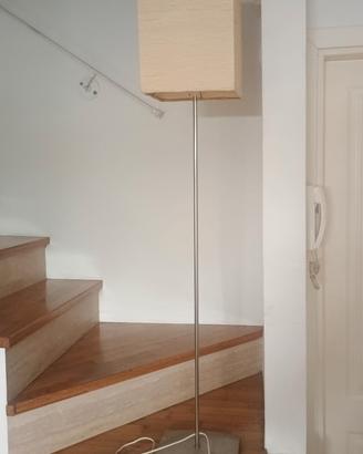 lampada con piantana 