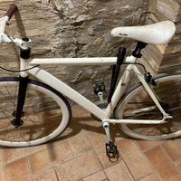 Bicicletta anonima cicli