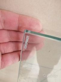 2 lastre di vetro temperato 120x107x0,5cm cad.