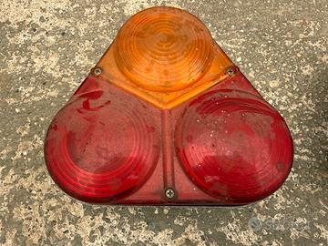Fari posteriori autocarri /rimorchi anni 50 - aric