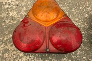 Fari posteriori autocarri /rimorchi anni 50 - aric
