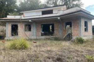 Villa da finire Itri LT loc. Vagnoli