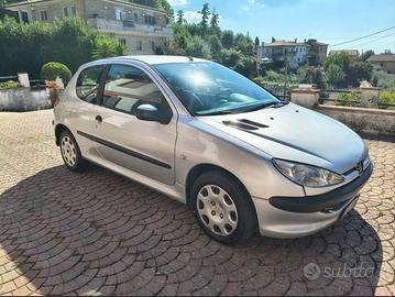 Peugeot 206 1.4 HDi 68 CV – 2006 – 228.000 km