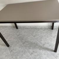 Tavolo