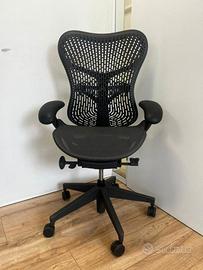 Herman Miller Mirra 2 ricondizionato