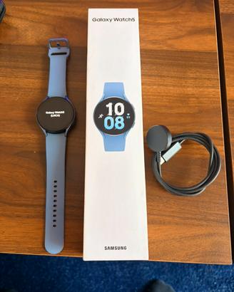 Samsung Galaxy Watch 5 come nuovo 80€