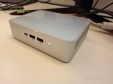 Asus NUC15 Pro+ Intel Ultra 9 285H