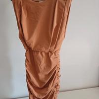 vestito aderente