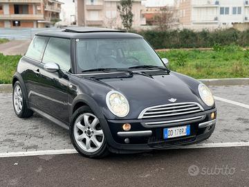 Miii cooper park line 1.4 disel. 1.600euro