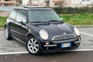Miii cooper park line 1.4 disel. 1.600euro
