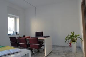 Nuovo ufficio 200,00 mensili arredato