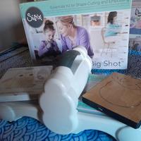 big shot sizzix con 3 fustelle