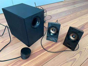 Altoparlanti multimediali Logitech Z533 2.0