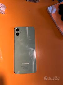 Samsung galaxy A05