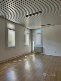 Ufficio Rovigo [RO2866ACU]