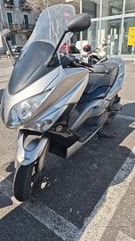Yamaha T Max