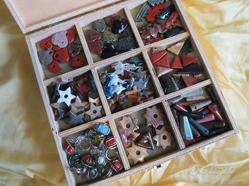 Ciondoli e anelli in pietre dure