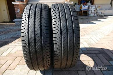 2 gomme estive Michelin 235\65\16C 115\113R