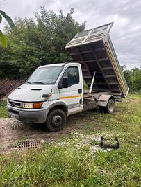 Iveco Daily ribaltabile trilaterale