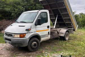 Iveco Daily ribaltabile trilaterale