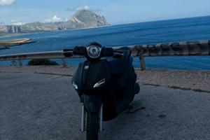 Liberty 50 2024 nero sport