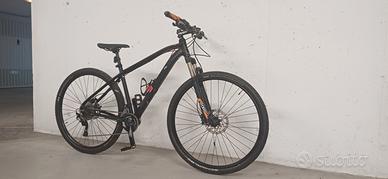 mountain bike Orbea da competizione 