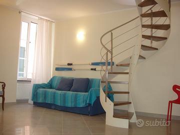 Nei caruggi del centro storico